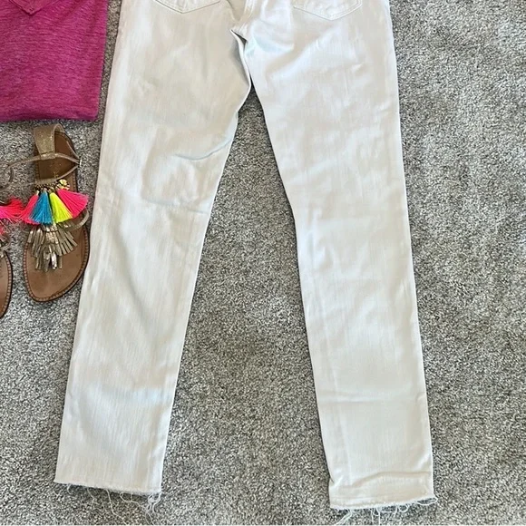 AG The Stevie Ankle in White - Picture 9 of 9